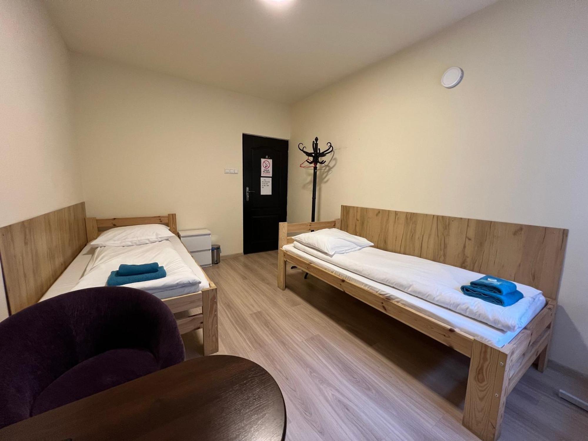 Etna - Hostel -Noclegi 제수프 외부 사진