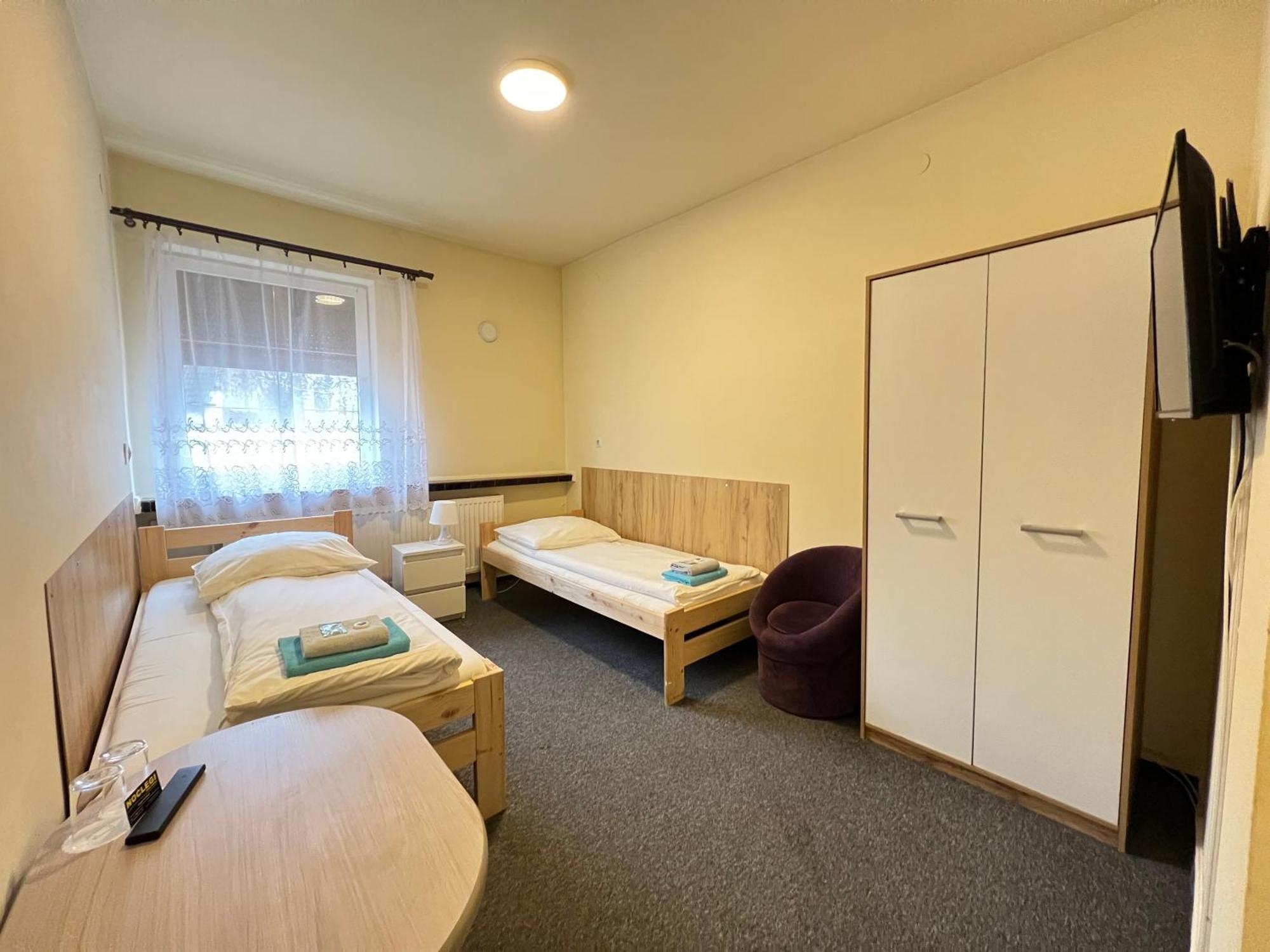 Etna - Hostel -Noclegi 제수프 외부 사진