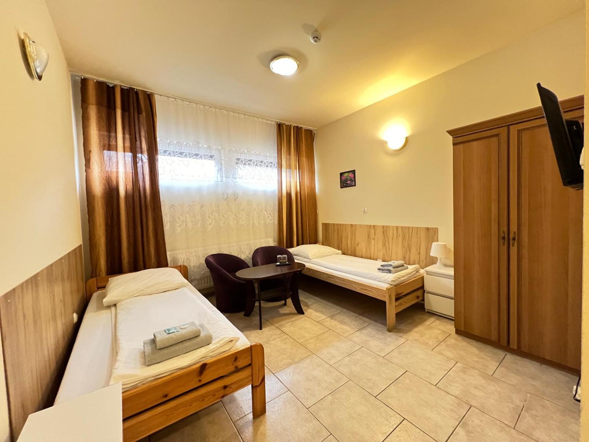Etna - Hostel -Noclegi 제수프 외부 사진