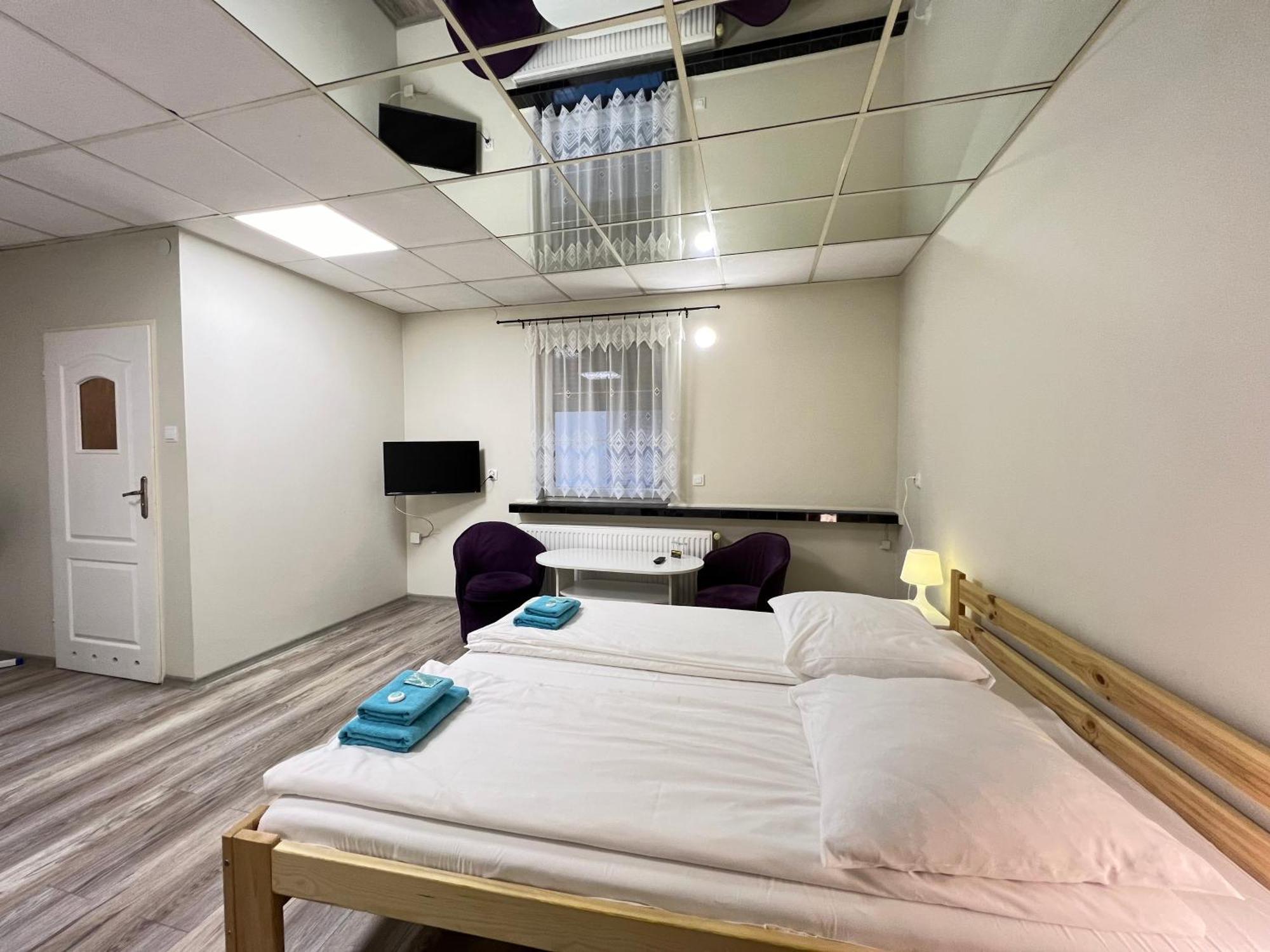 Etna - Hostel -Noclegi 제수프 외부 사진