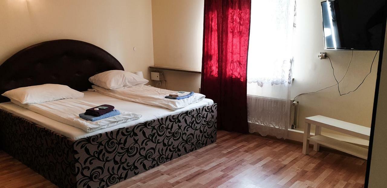 Etna - Hostel -Noclegi 제수프 외부 사진